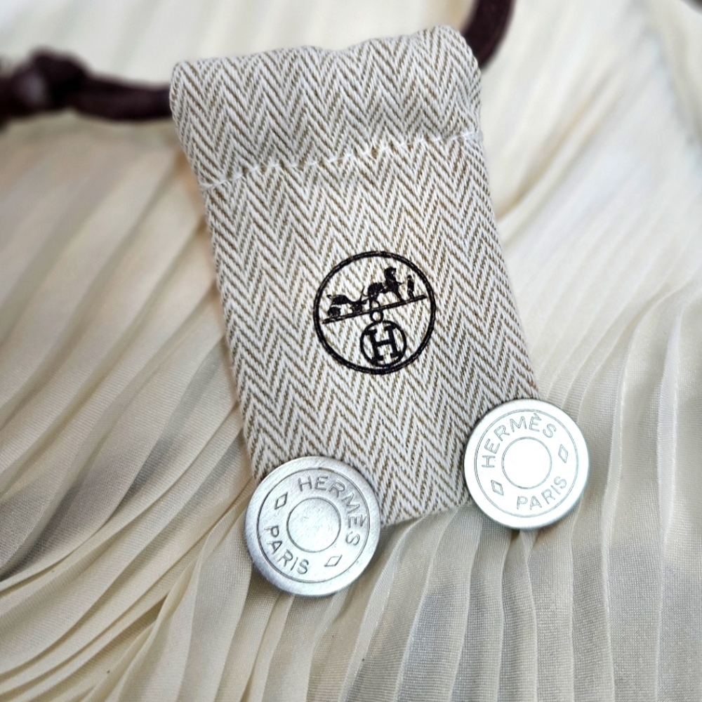 Hermes Vintage Clou de Selle Button Clip Earrings Matte Silver - Picture 5 of 9